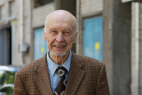 «Мы не бездельники, не наркоманы, не проститутки. Мы — умные, энергичные люди, можем сплотиться и сделать что-то, чтобы весь мир беларусам аплодировал»